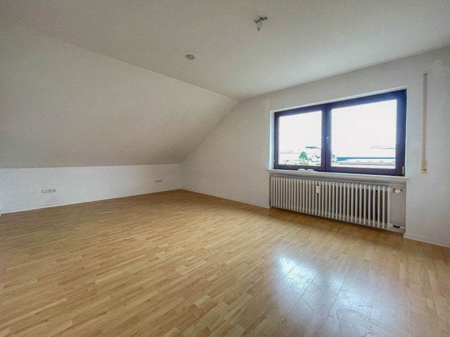 Zimmer4 Etagenwohnung Sch�neck / Kilianst�dten