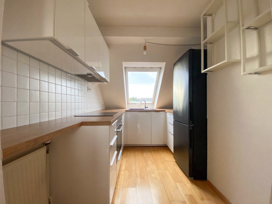 K�che Dachgeschosswohnung Offenbach / B�rgel