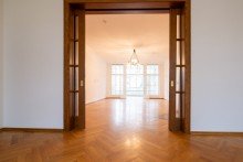 P1140448-2 Absolute Rarit�t: eine exklusive 3,5-Zimmer-Wohnung mit Garten im begehrten Westend!