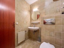 Einliegerwohnung Duschbad Charmantes Reihenendhaus mit Einliegerwohnung, Garten, Doppelgarage und viel Platz zum Wohlf�hlen!