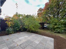Garten/Terasse Zentrales Reihenendhaus in Frankfurt Riedberg/ Mertonviertel: Licht, Stil und Komfort