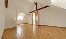 Dachgeschoss Vorderhaus Doppelhaush�lfte + Einfamilienhaus und eine Gewerbeimmobilie