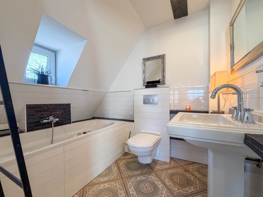 OG Tageslichtbad Einfamilienhaus Offenbach