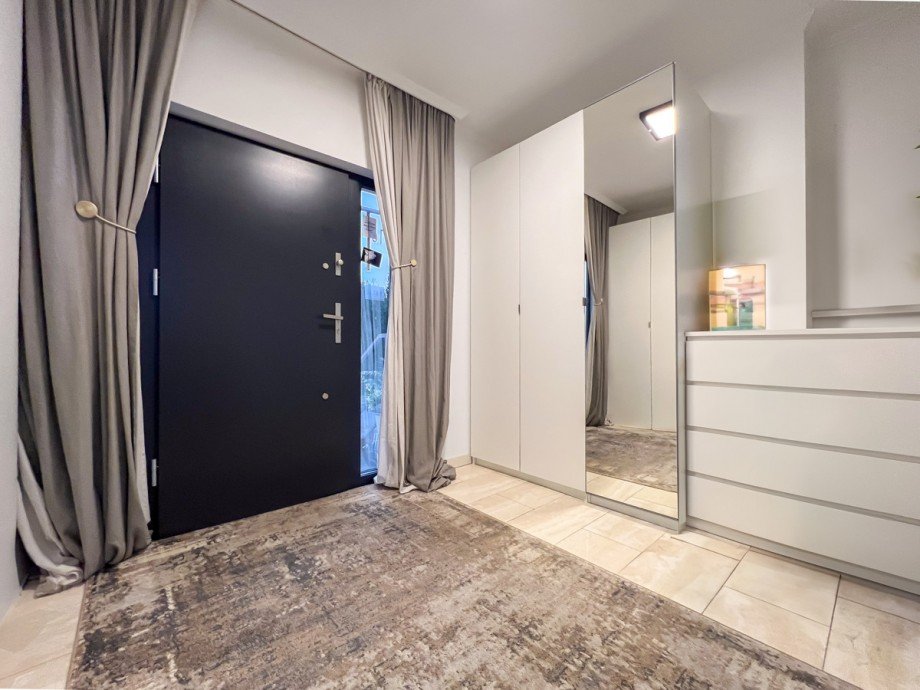 Hauseingang Villa Heusenstamm / Rembr�cken