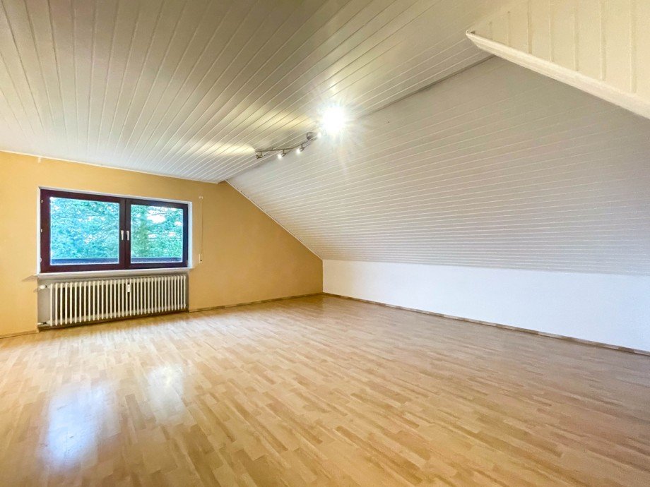 Zimmer 2 Etagenwohnung Sch�neck / Kilianst�dten