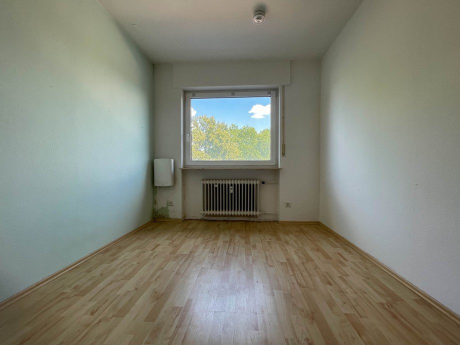 Schlafzimmer 1 Etagenwohnung Offenbach / Bieber