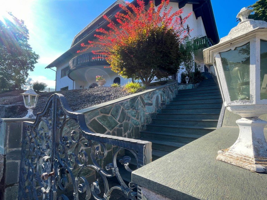 Hausansicht Villa Sch�llkrippen