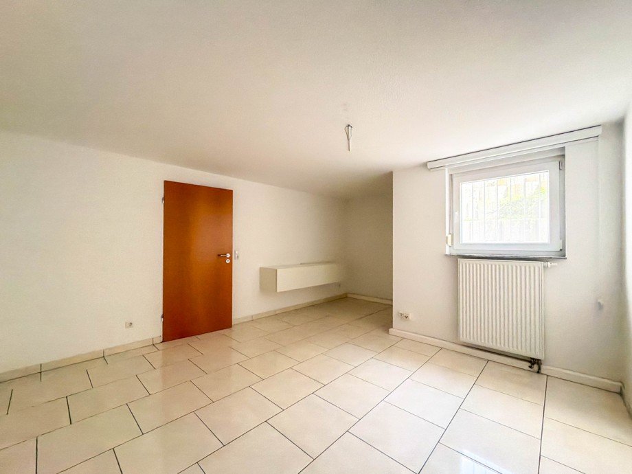 B�ro-/G�stezimmer Reihenendhaus Offenbach am Main