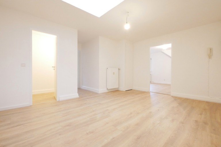 Zimmer Offenbach Etagenwohnung Ger�umige 5-Zimmer Wohnung in zentraler Lage von Offenbach