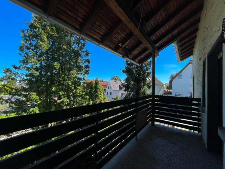 OG Balkon Zweifamilienhaus Hanau / Klein-Auheim