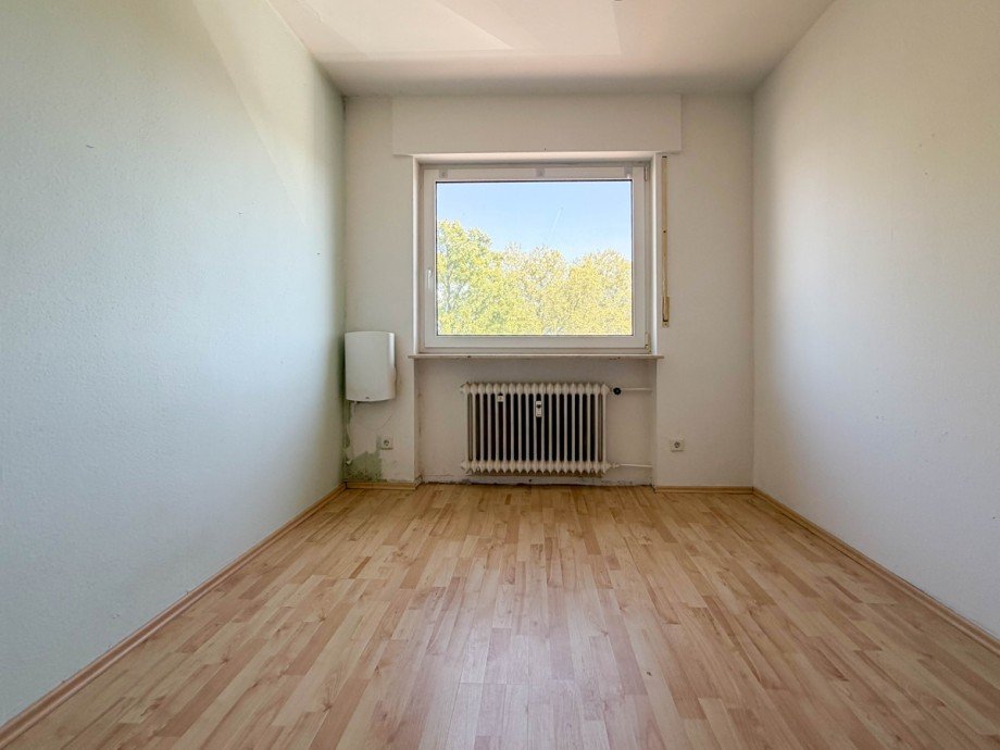 Schlafzimmer 1 Etagenwohnung Offenbach / Bieber