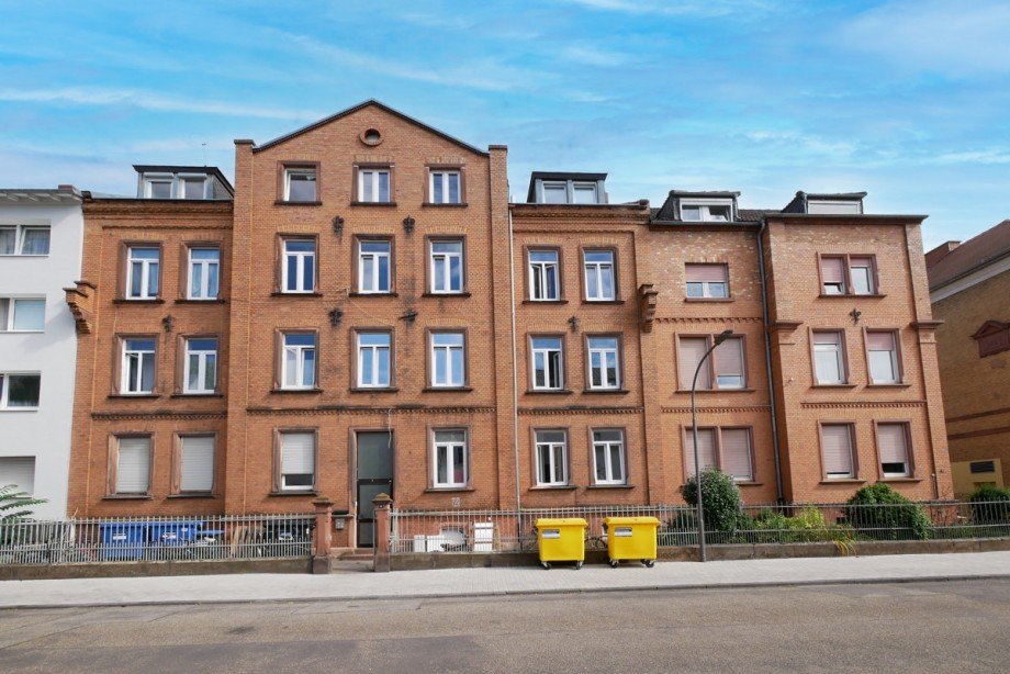 Hausansicht Etagenwohnung Hanau
