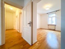 Flur Altbauwohnung  in zentraler Lage von Frankfurt - nur wenige Schritte bis zum Main
