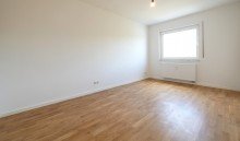 Zimmer Exklusives Wohnambiente: Penthouse-Feeling in einer gro�z�gigen 2-Zimmer-Wohnung