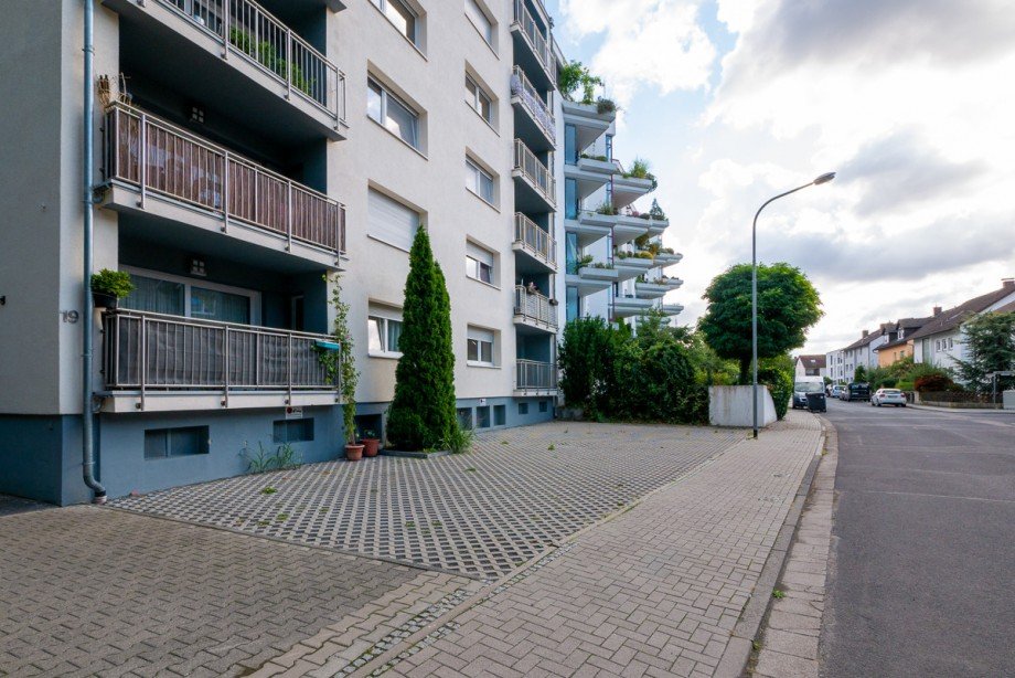 Stellpl�tze Etagenwohnung Obertshausen