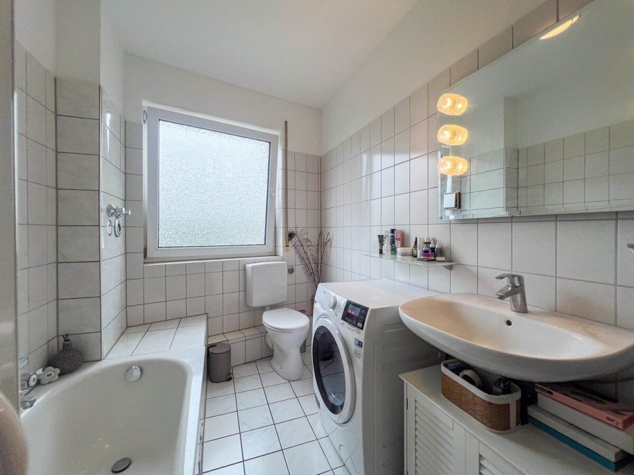 Tageslichtbad Etagenwohnung Offenbach
