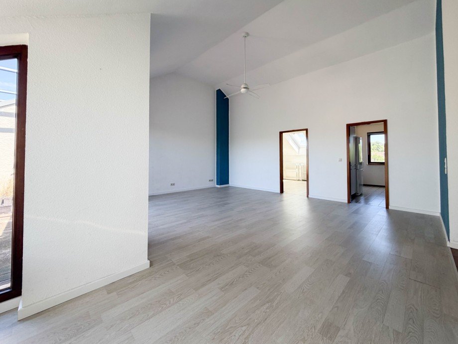 Wohn-/Essbereich Etagenwohnung Offenbach