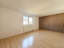 Schlafzimmer 1.OG Energieeffizientes Reihenendhaus mit PV-Anlage & S�dgarten in Offenbach-Rumpenheim