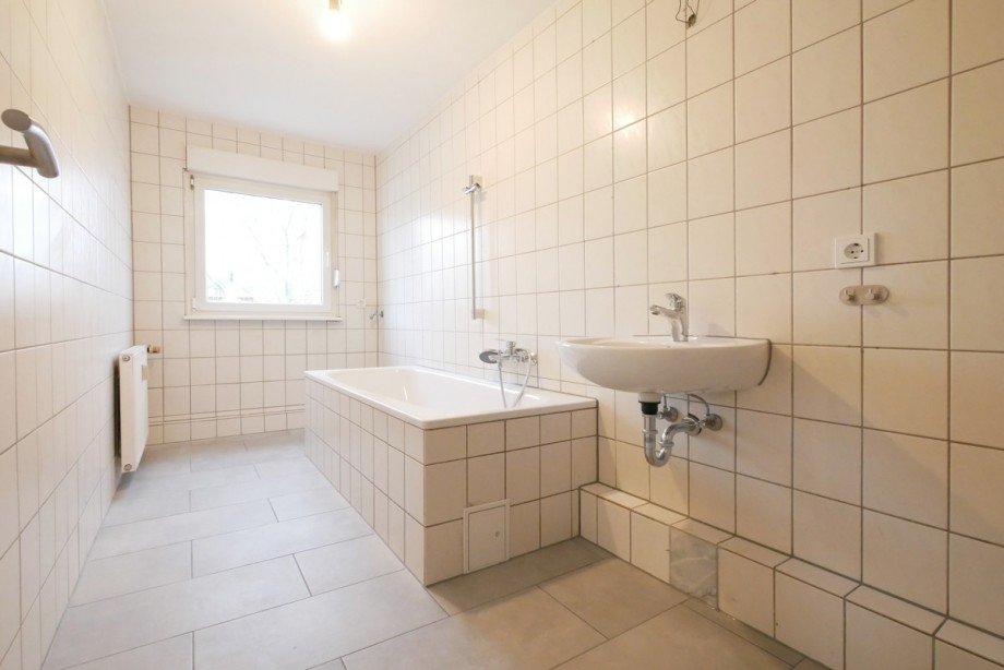 Tageslichtbad Etagenwohnung Offenbach