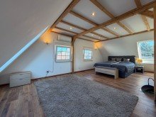 OG Schlafzimmer Charmantes, lichtdurchflutetes Einfamilienhaus in begehrter Lage am Bieberer Berg