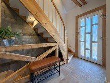 Hauseingang Charmantes, lichtdurchflutetes Einfamilienhaus in begehrter Lage am Bieberer Berg