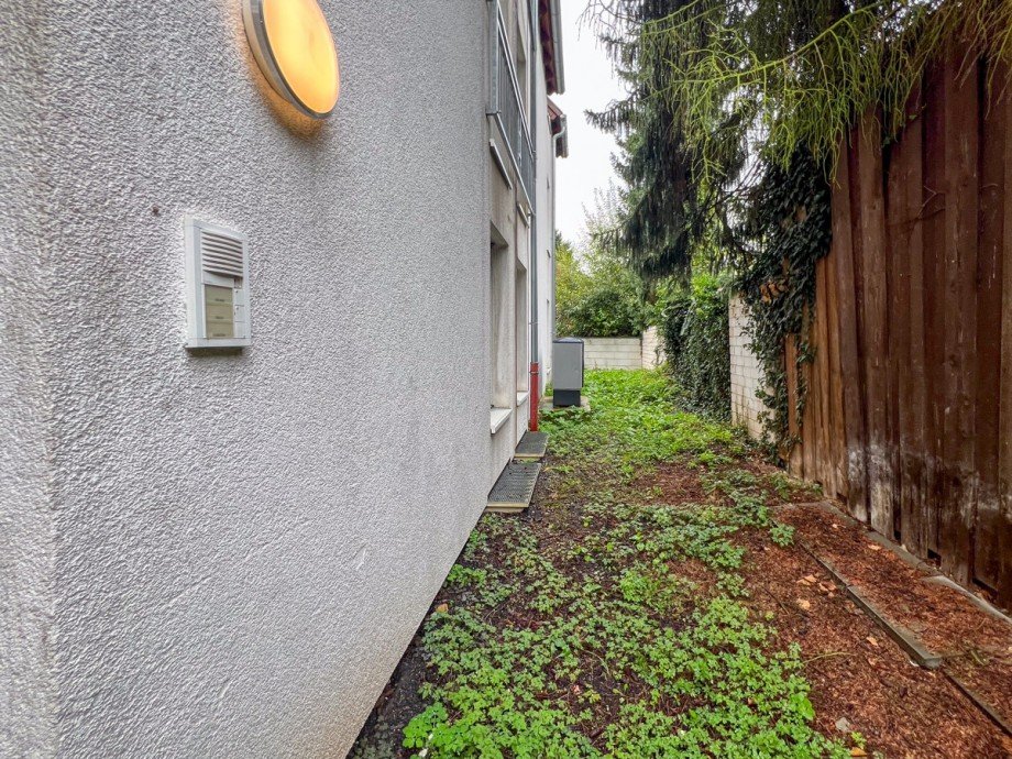 Seitenansicht Einfamilienhaus Offenbach / Bieber