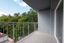 Balkon Moderne 3-Zimmer-Wohnung in Obertshausen: Idyllische Lage direkt am Waldrand
