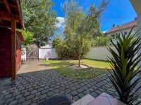 Hauptbild Ruhiges Wohnen in B�rgel: Reihenendhaus mit mediterranischem Garten