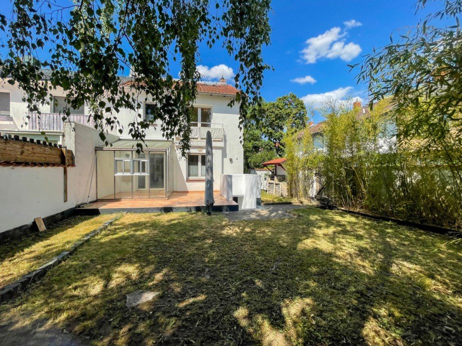 Hausr�ckseite Reihenendhaus Offenbach