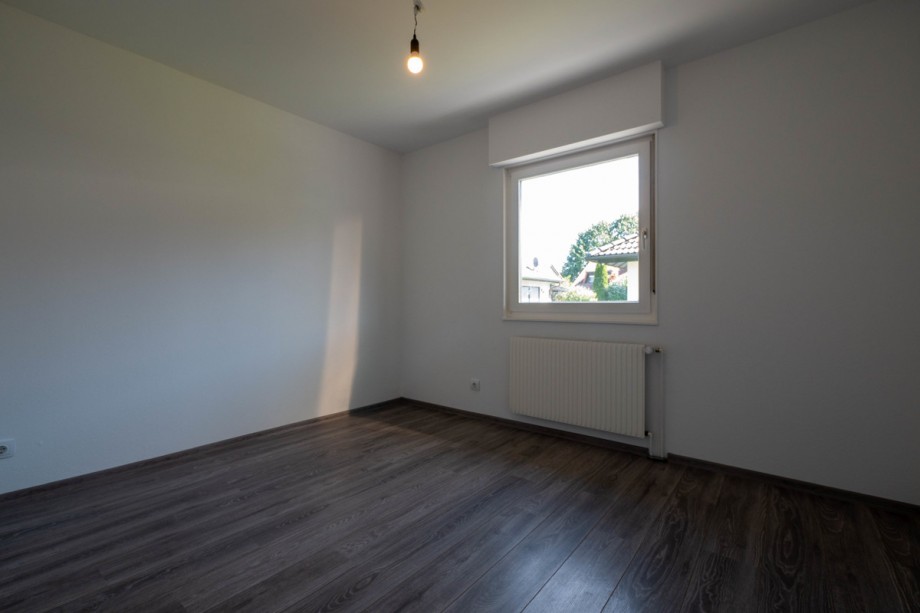 Schlafzimmer EG Einfamilienhaus Heusenstamm