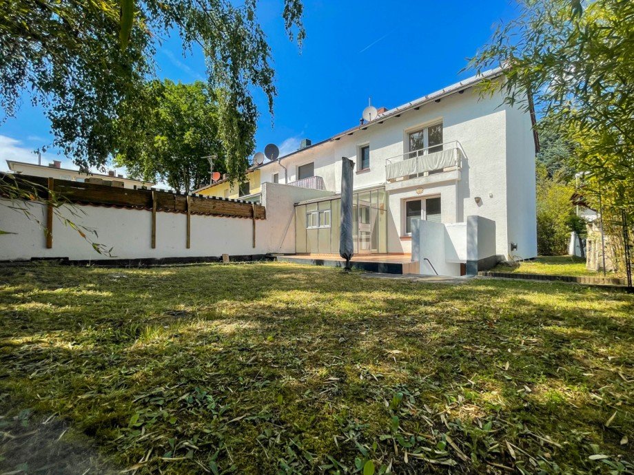 Hausr�ckseite Reihenendhaus Offenbach