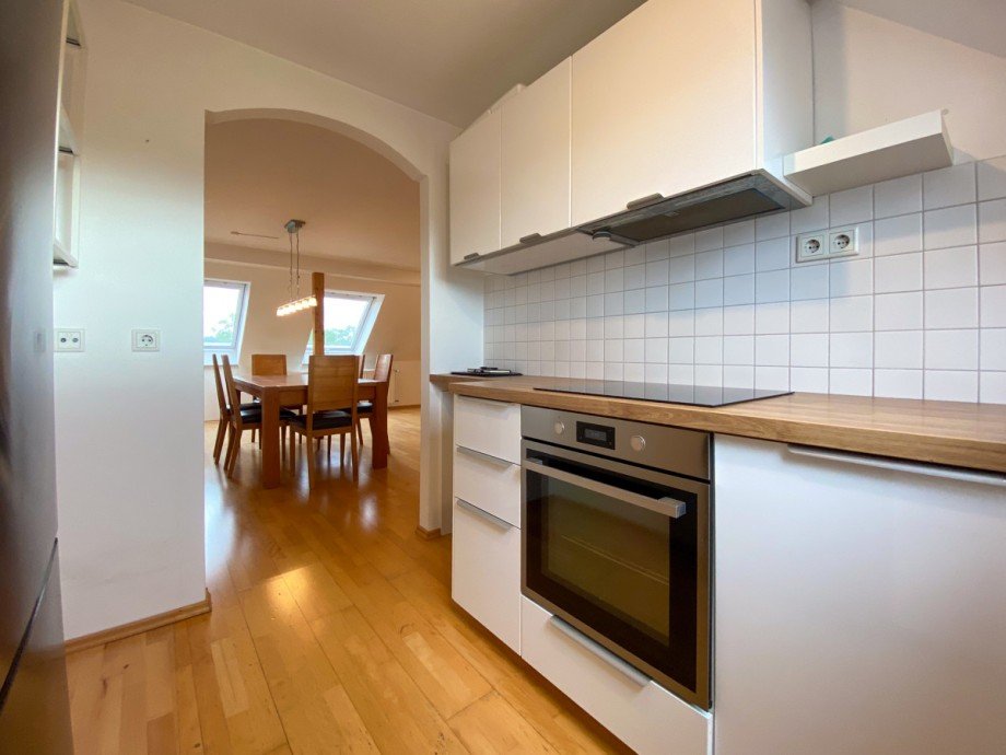 K�che Dachgeschosswohnung Offenbach / B�rgel