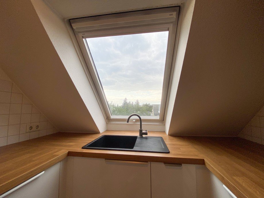 K�che Dachgeschosswohnung Offenbach / B�rgel