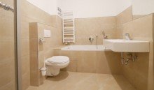 Bad Exklusives Wohnambiente: Penthouse-Feeling in einer gro�z�gigen 2-Zimmer-Wohnung