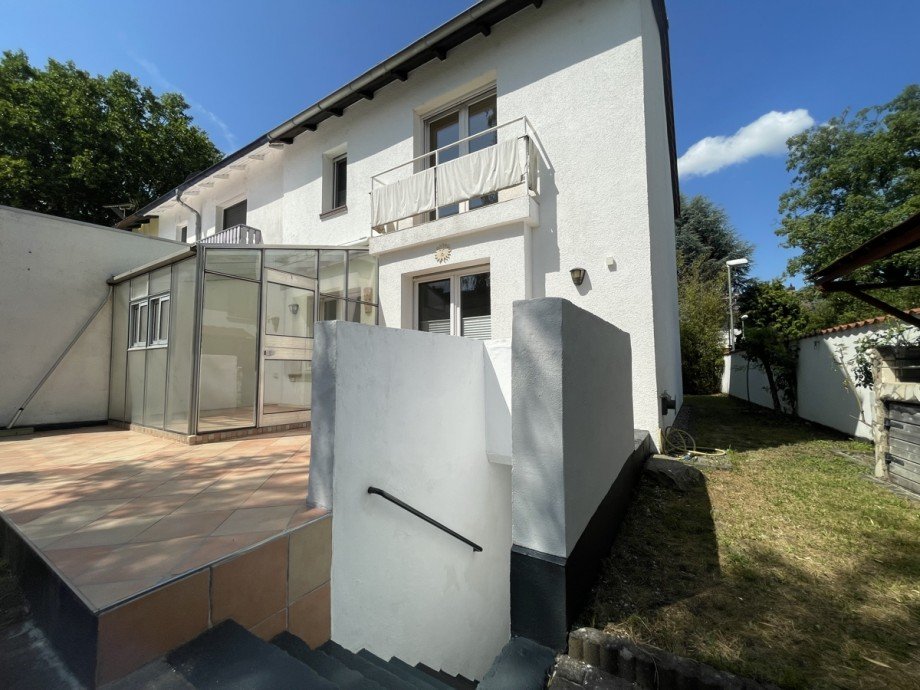 Keller Abgang Reihenendhaus Offenbach