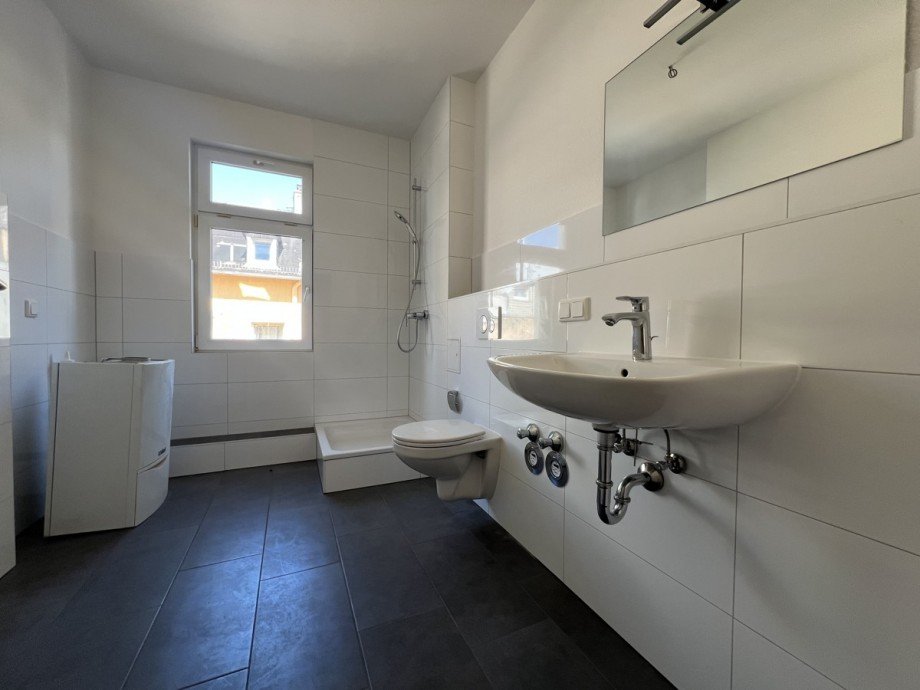 Tageslichtbad Etagenwohnung Offenbach am Main