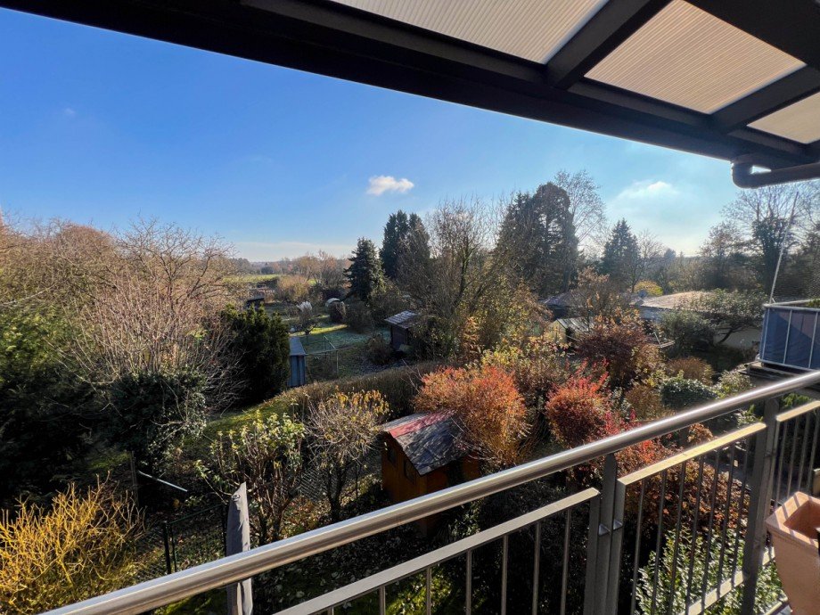 Terrasse Ausblick Maisonettewohnung Offenbach / Bieber