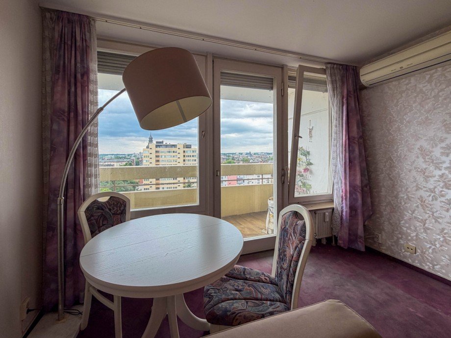 Wohnzimmer Etagenwohnung Offenbach am Main