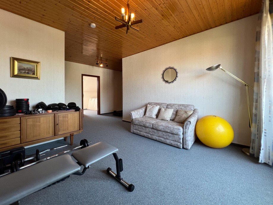 Einliegerwohnung Wohnbereich Reiheneckhaus Obertshausen