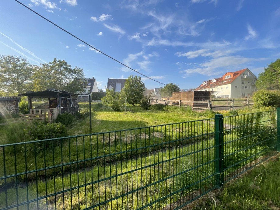 Wiese Zweifamilienhaus Dreieich / Offenthal