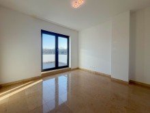 Wohn- /Essbereich Stilvolle 2-Zimmer-Wohnung mit gro�er S�dwest-Dachterrasse und Fu�bodenheizung in Offenbach am Main