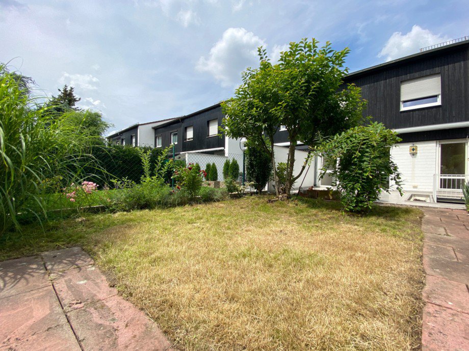 Gartenansicht Reihenmittelhaus Neu-Isenburg