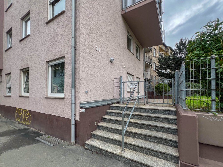 Zugang Anlage Etagenwohnung Offenbach