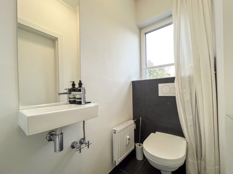 G�ste WC Villa Heusenstamm / Rembr�cken