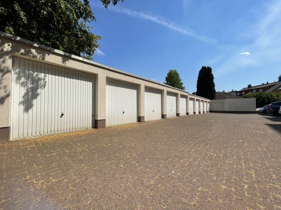 Garagen Etagenwohnung Offenbach / Bieber