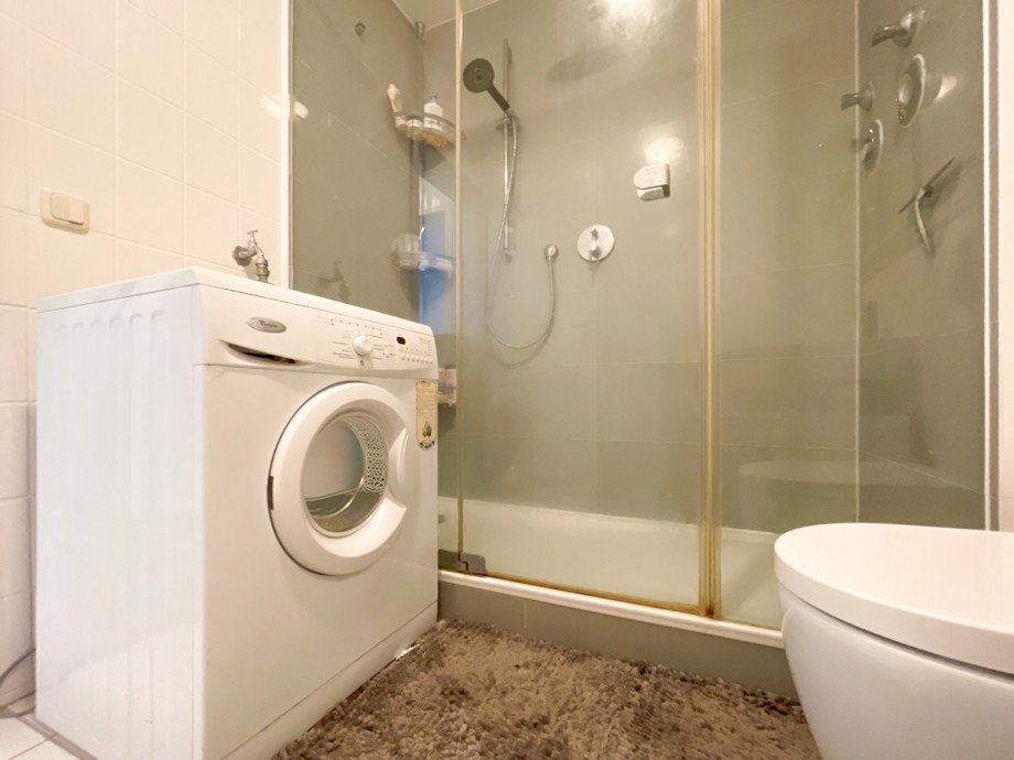 Badezimmer Erdgeschosswohnung Offenbach