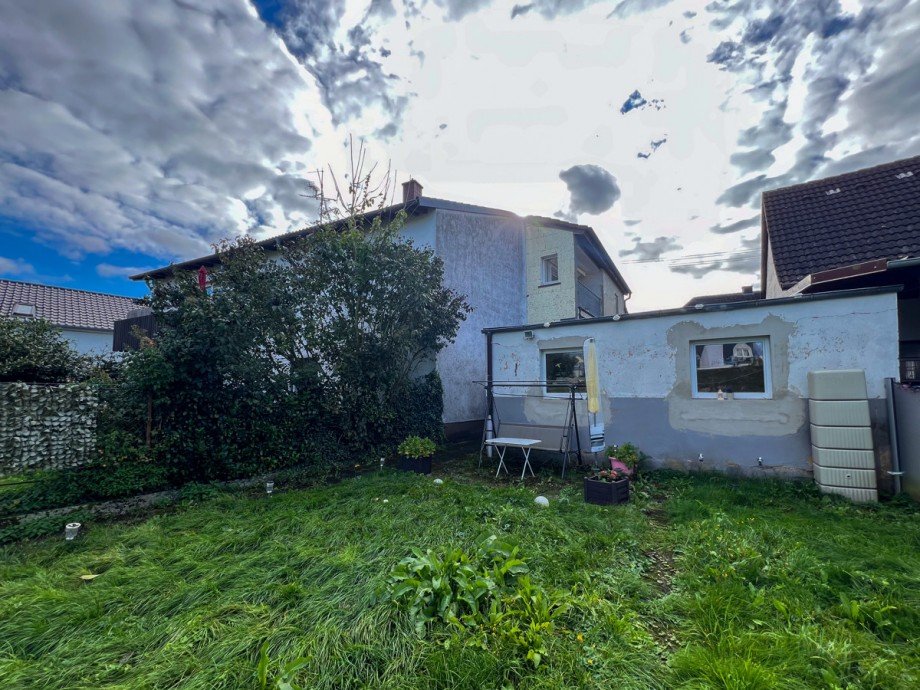 Hausr�ckseite Zweifamilienhaus Dreieich / Offenthal