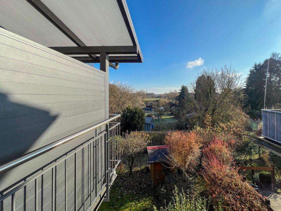 Terrasse Ausblick Maisonettewohnung Offenbach / Bieber
