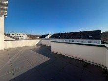 Dachterrasse Stilvolle 2-Zimmer-Wohnung mit gro�er S�dwest-Dachterrasse und Fu�bodenheizung in Offenbach am Main