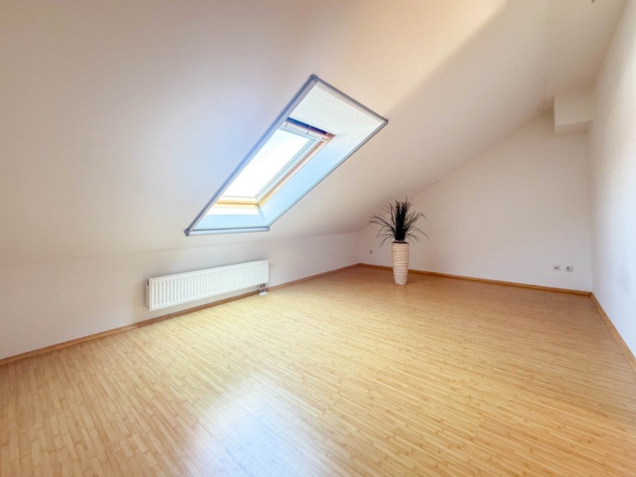 Schlafzimmer 1 - 2.OG Reihenendhaus Offenbach am Main
